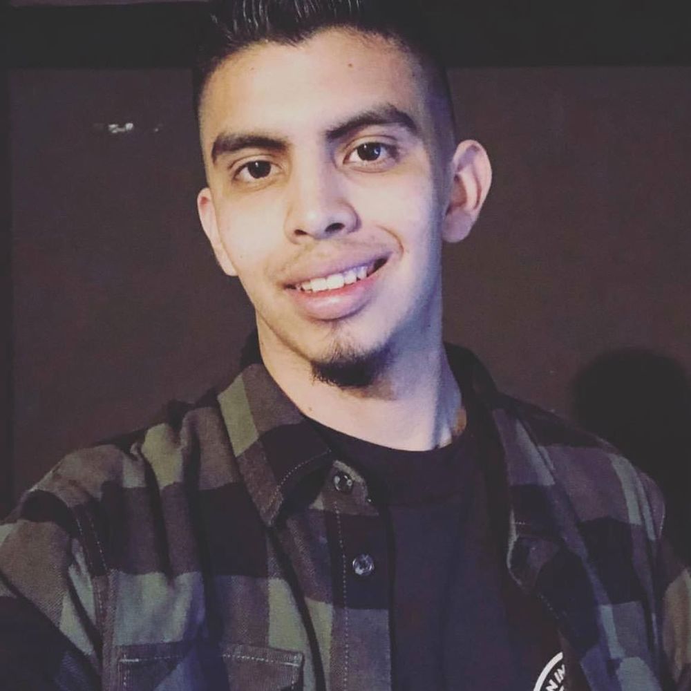 Meet your Posher, Erick